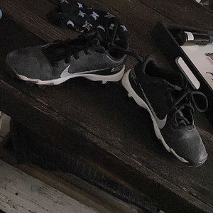 Nike Youth Vapor Fastflex cleats